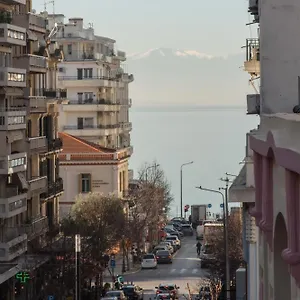 https://houseloft-cityview-hagia-sophia.hotels-of-thessaloniki.com