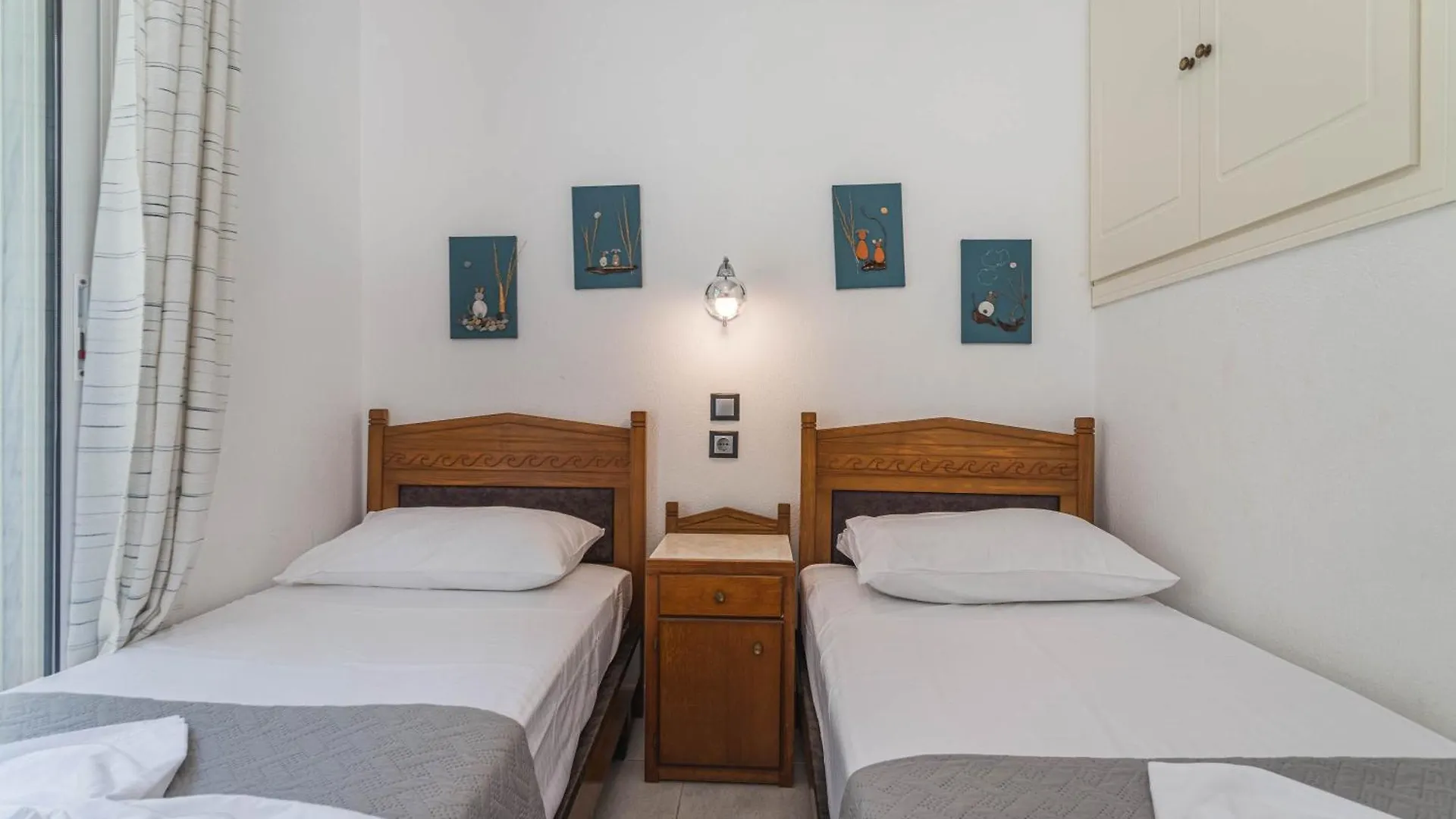 Mola Kalyva Suites Greece