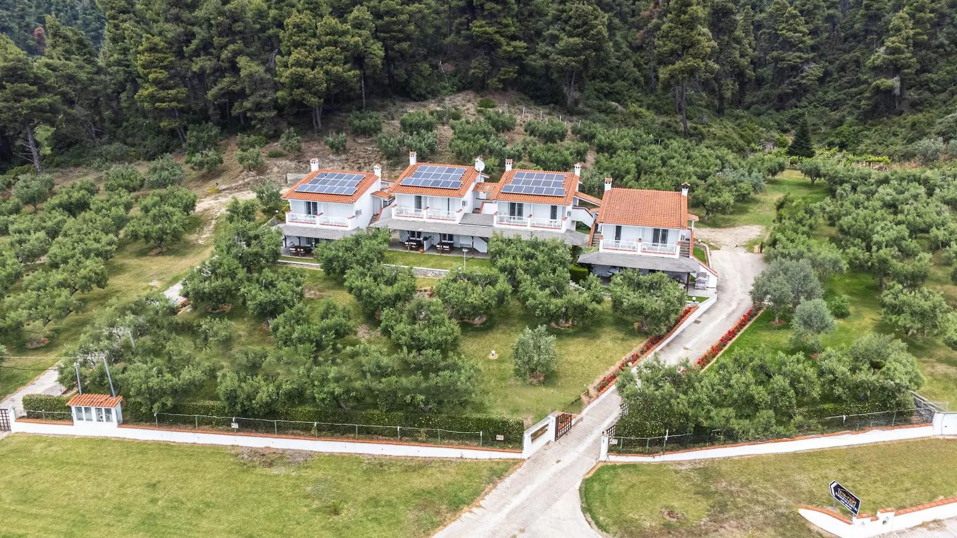 Holiday home Mola Kalyva Suites