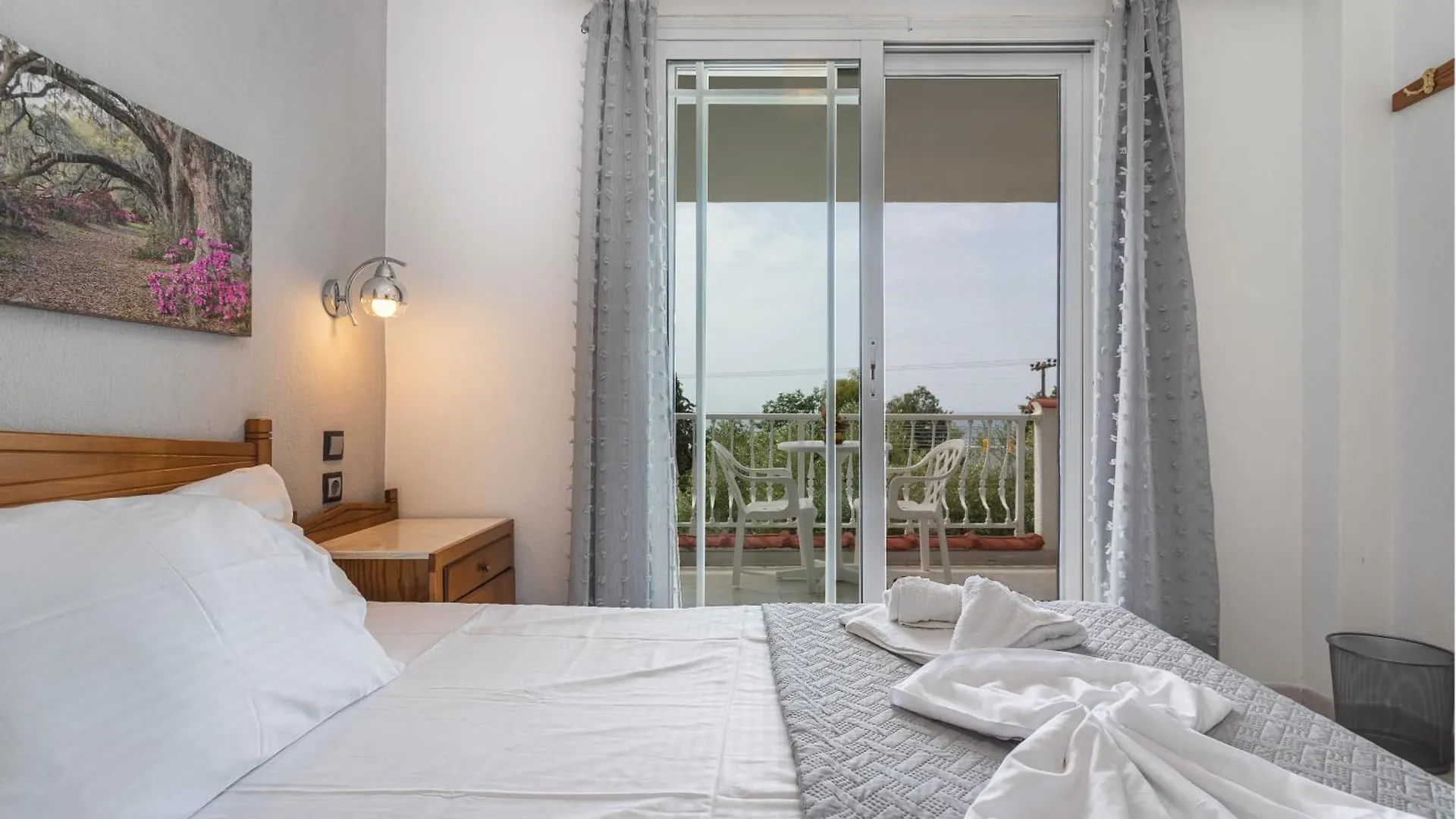 Mola Kalyva Suites Greece